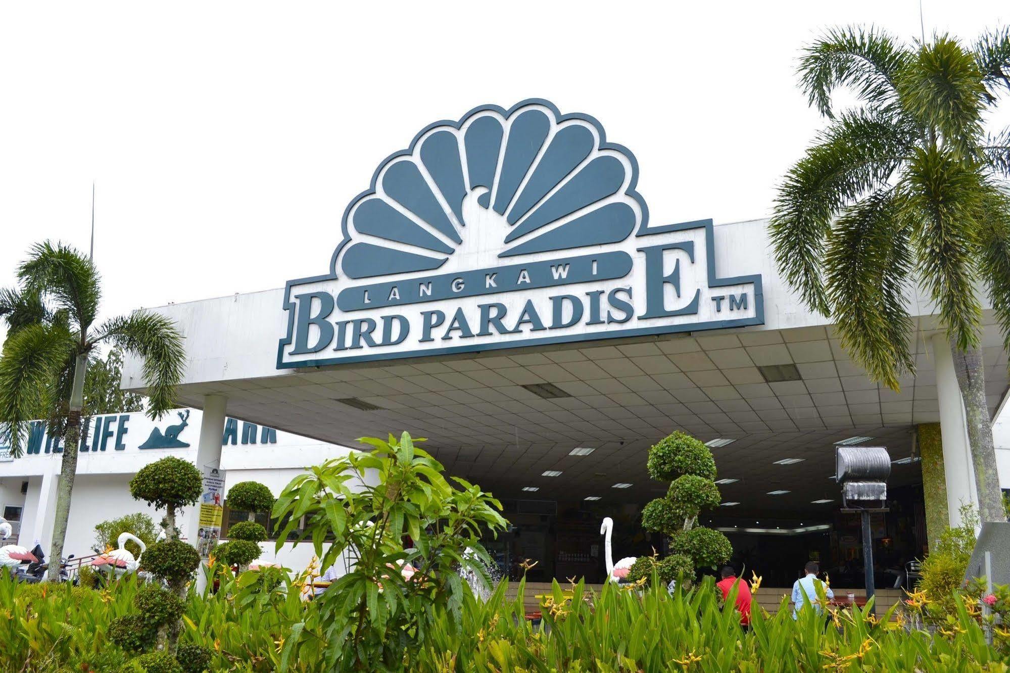Citin Langkawi By Compass Hospitality Hotel Kuah Bagian luar foto